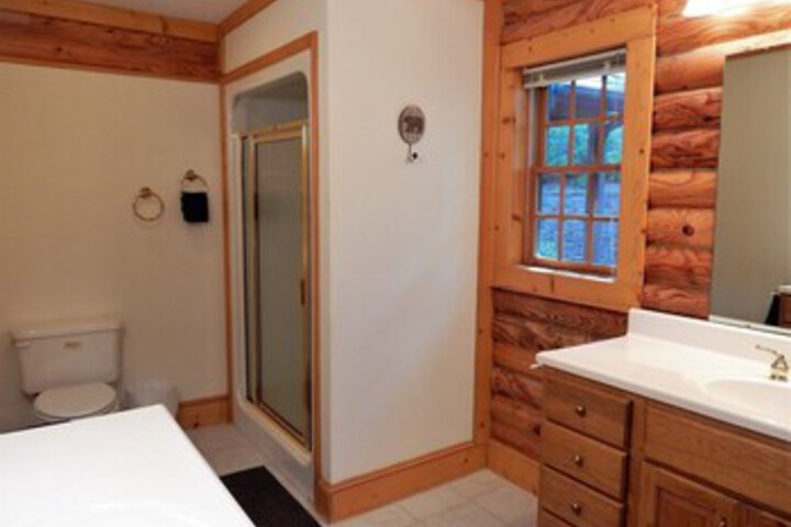Room 13 of 121