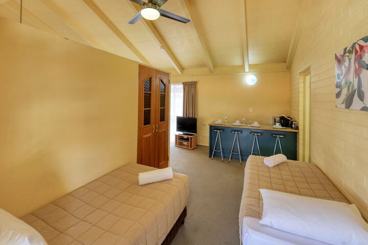 Room 15 of 47