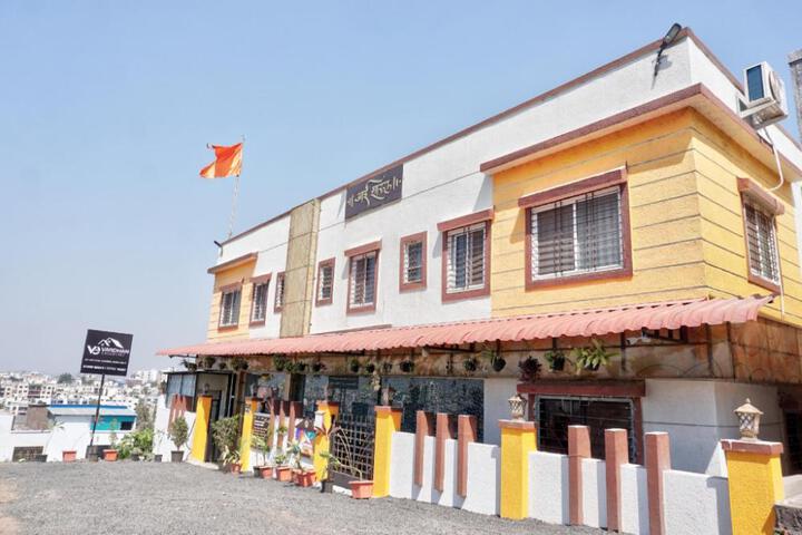 Hotel O Vardhan Executive