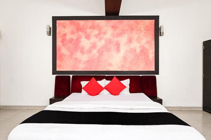 Room 23 of 57