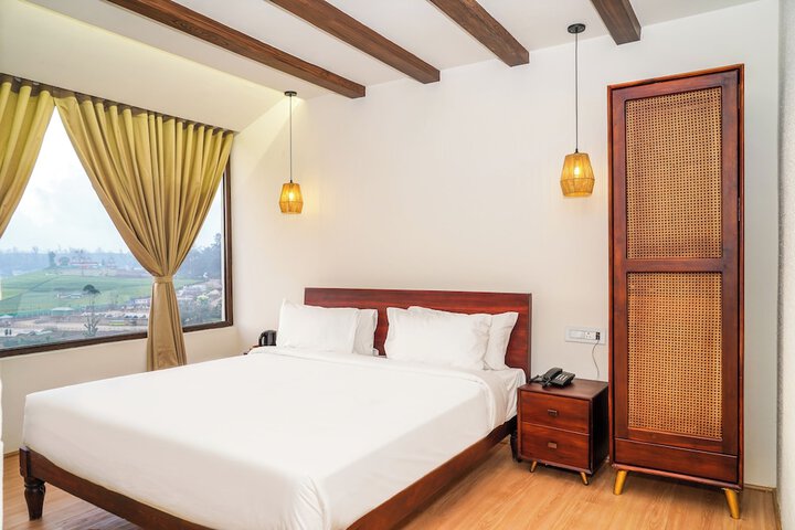 Room 4 of 90