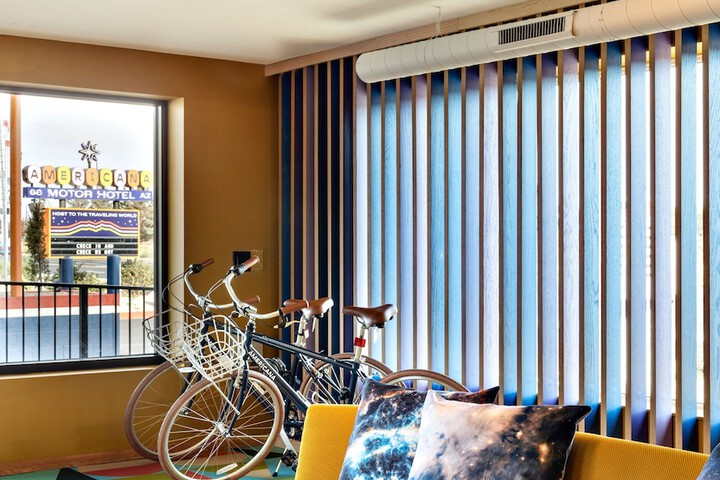 Hotel Interior 4 of 36