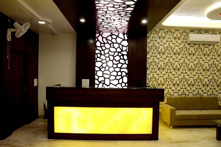 Hotel Interior 5 of 39