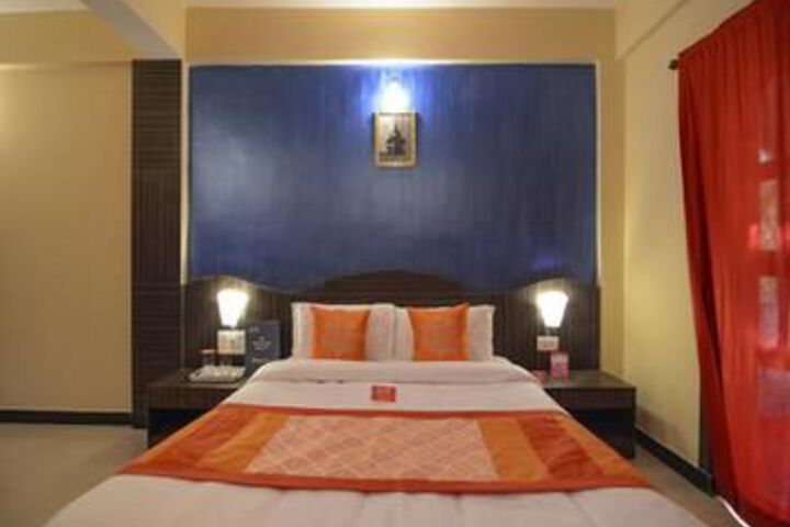 Room 5 of 18