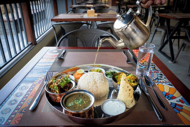 Lounge 66 of 87