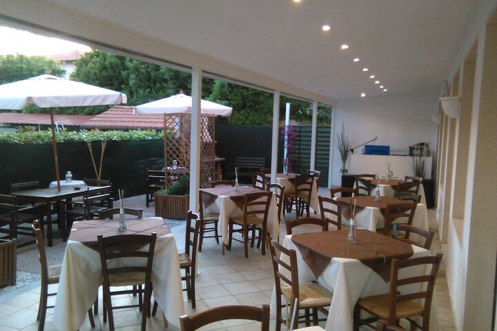 Terrace/Patio 19 of 24