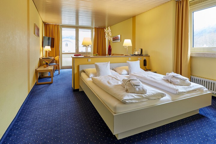 Room 10 of 55