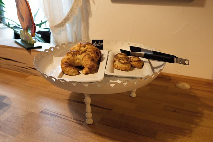 Dining 34 of 37