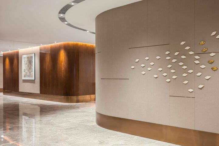 Hotel 79 of 91
