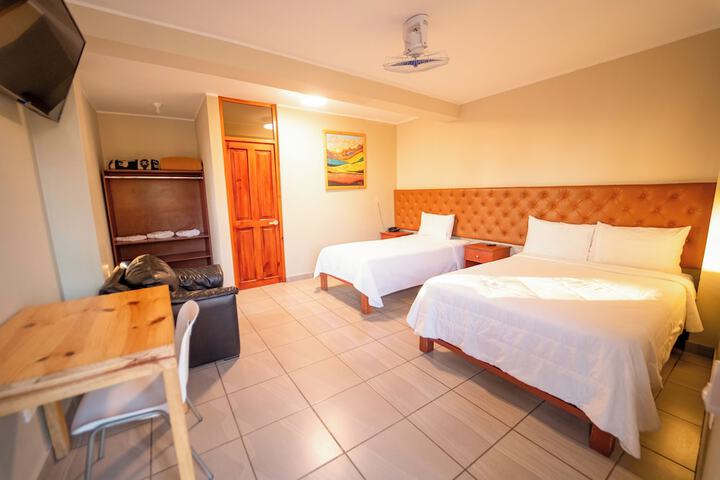 Room 16 of 36