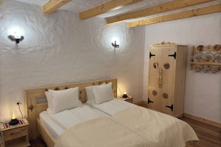 Room 7 of 20