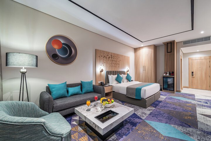Room 17 of 41