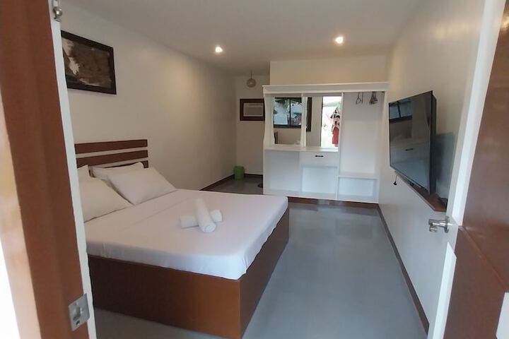 Room 20 of 49