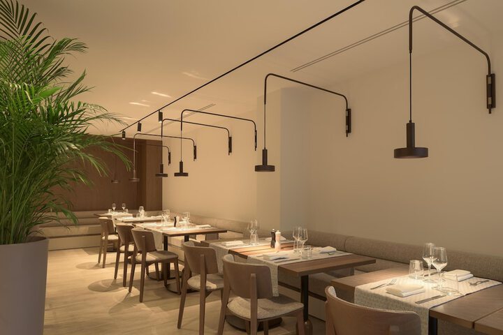 Dining 276 of 357