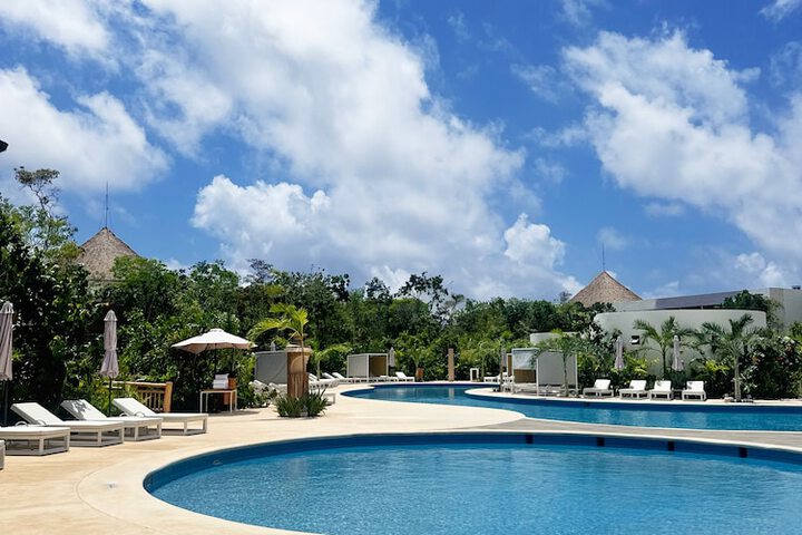 Pool 48 of 103