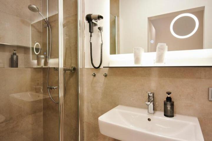 Clean Restrooms