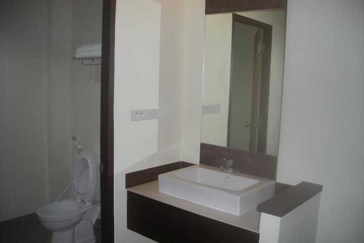 Clean Restrooms