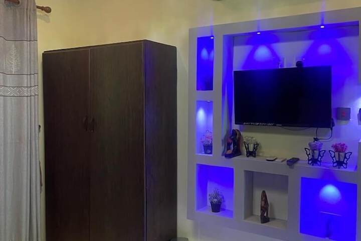 Room 16 of 51