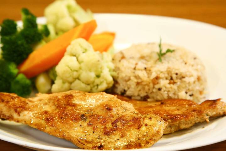 Dining 70 of 129
