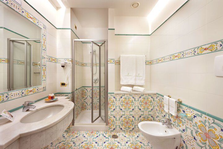 Clean Restrooms