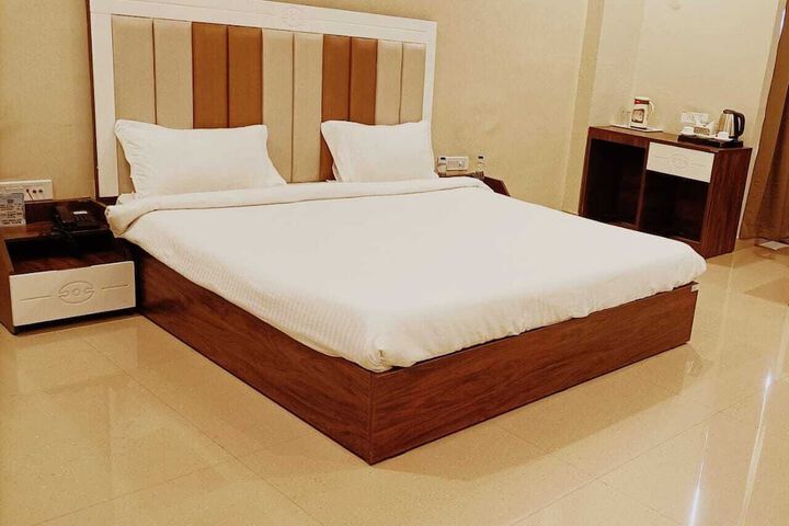 Room 14 of 54