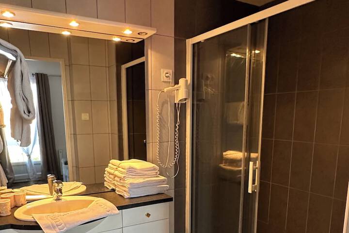Bathroom Interior Photo