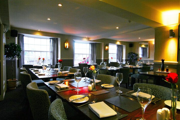 Dining 67 of 72