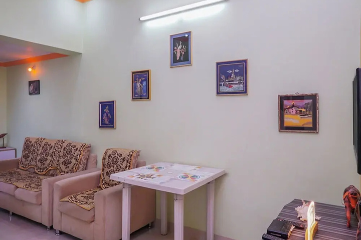 OYO 23092 Home Peaceful 2BHK Lonavala
