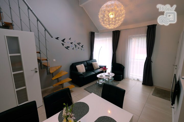 Room 5 of 36