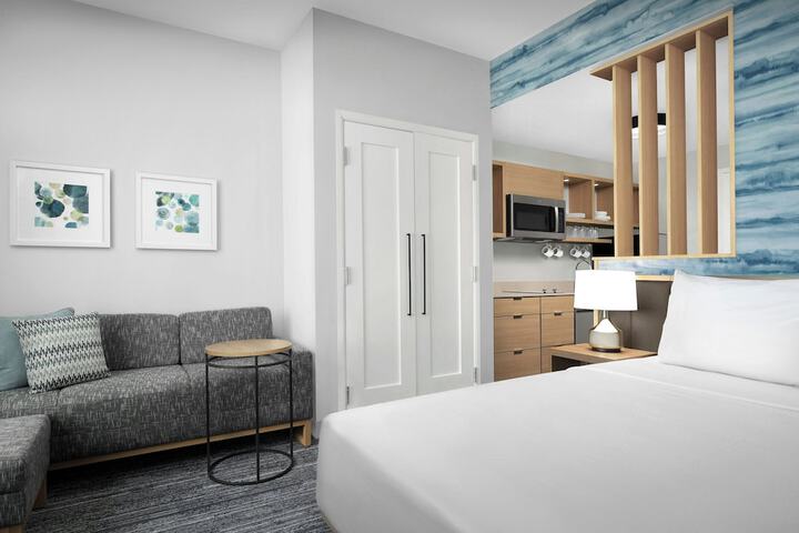 Room 19 of 49