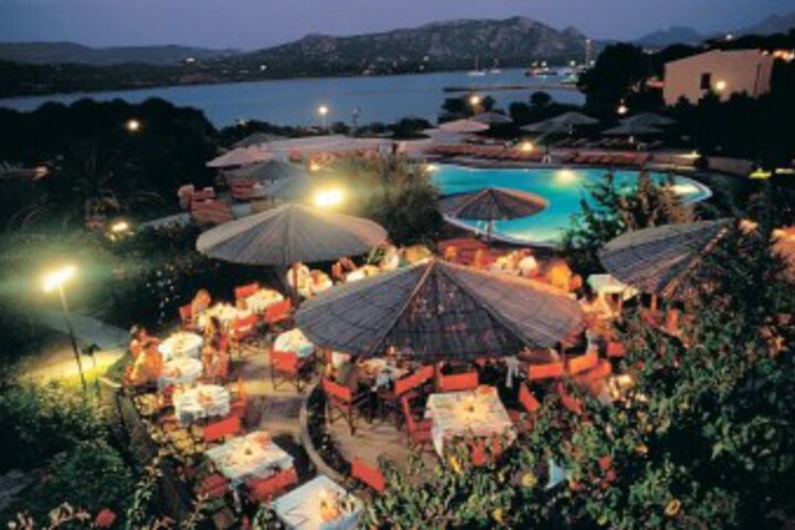 CALA DI FALCO HOTEL