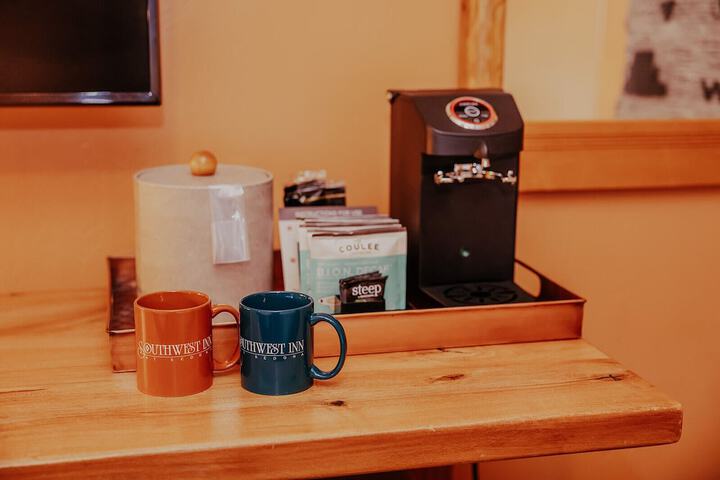 Breakfast/Coffee Service 46 of 93