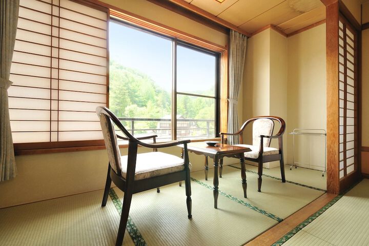 Room 3 of 59