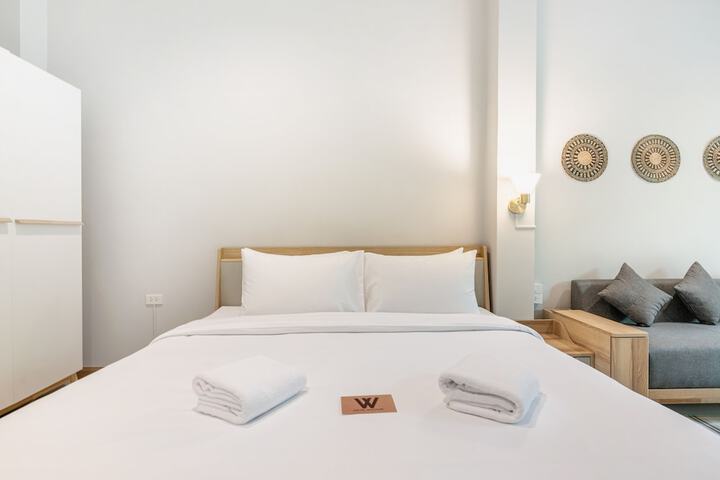 Room 21 of 35