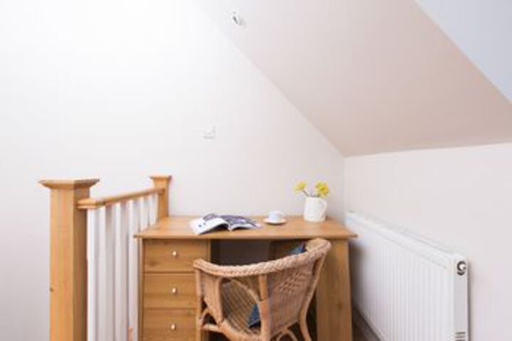 Room 16 of 23