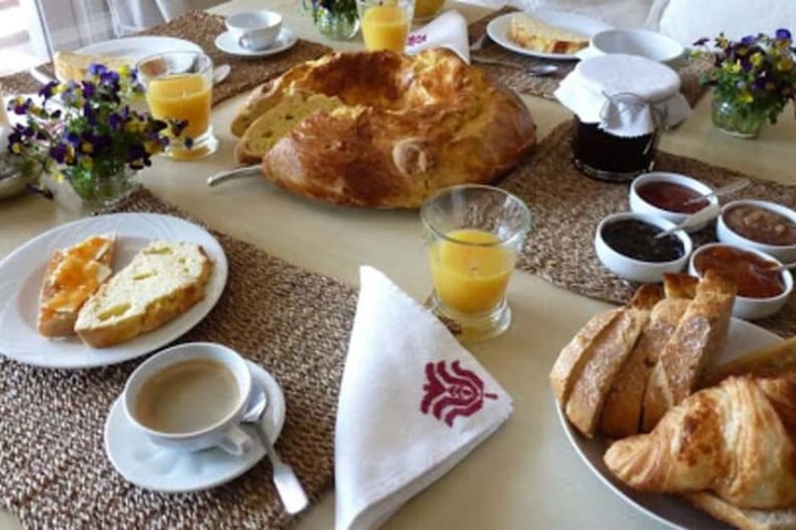 Breakfast/Coffee Service 51 of 65