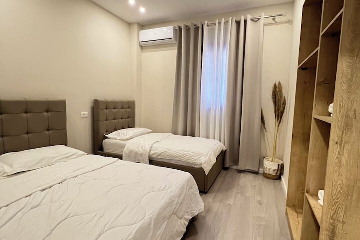 Room 22 of 146
