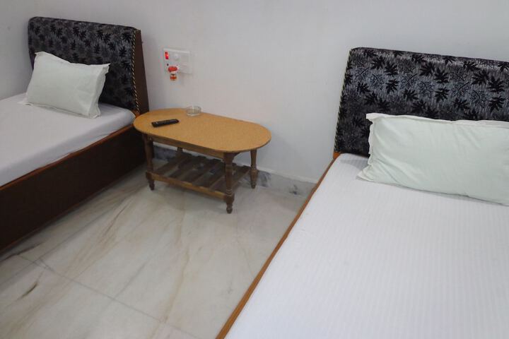 Room 3 of 4