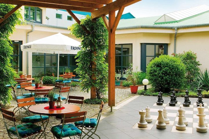 Terrace/Patio 38 of 39