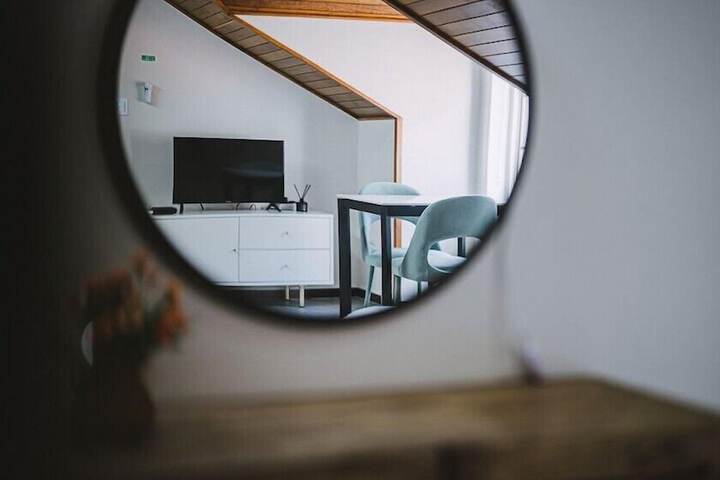 Room 14 of 120