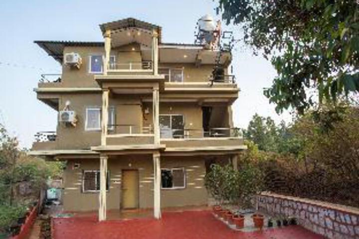 OYO 12935 Hotel Shrushti Inn