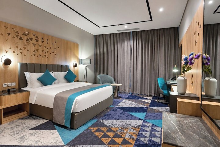Room 10 of 41