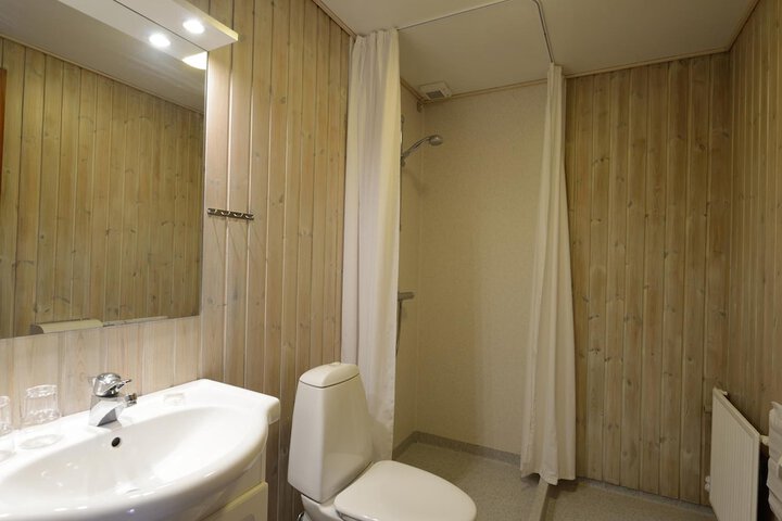 Bath Interior