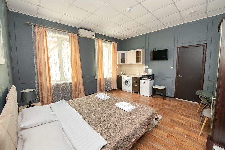 Room 16 of 62