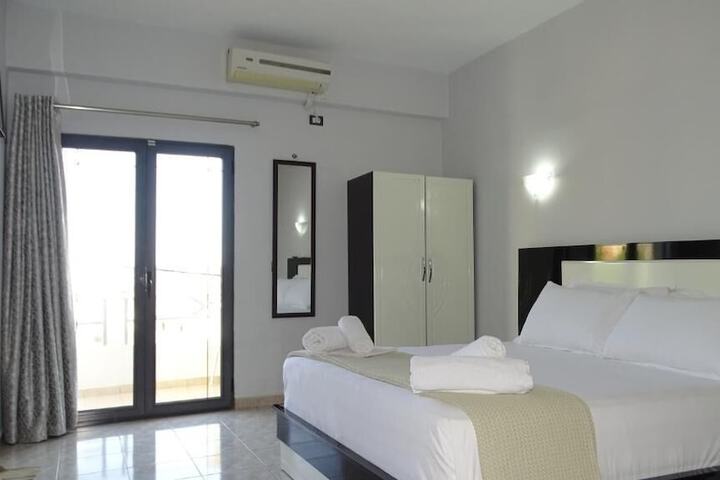 Room 14 of 59