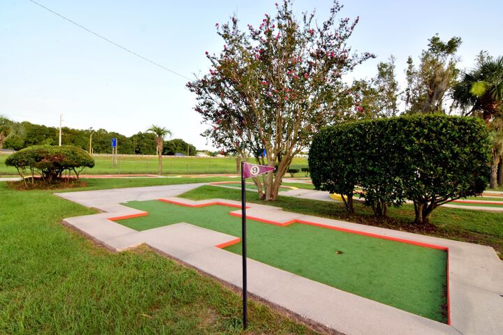 Golf 28 of 52