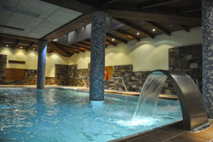 Pool 38 of 58