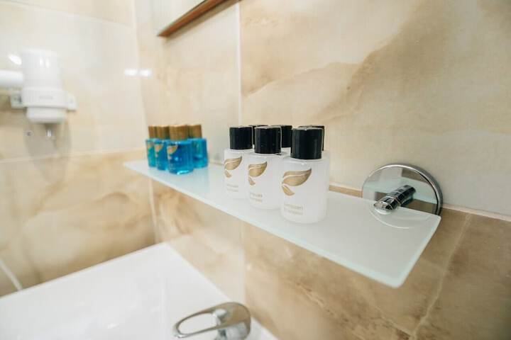 Room 30 of 45