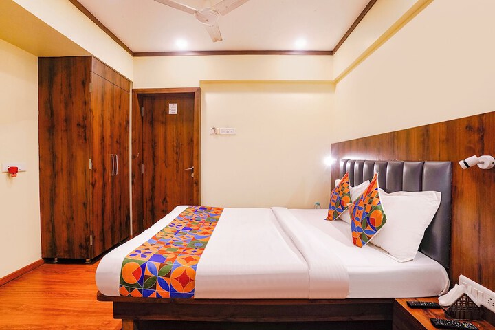 Room 20 of 40