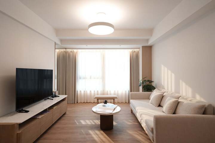 Room 27 of 41